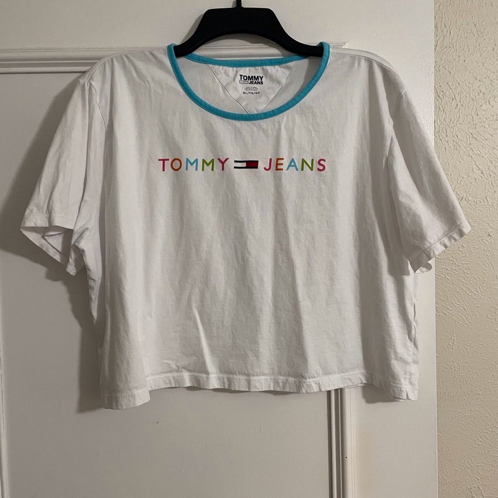 Tommy Hilfiger Crop Tee size XL
